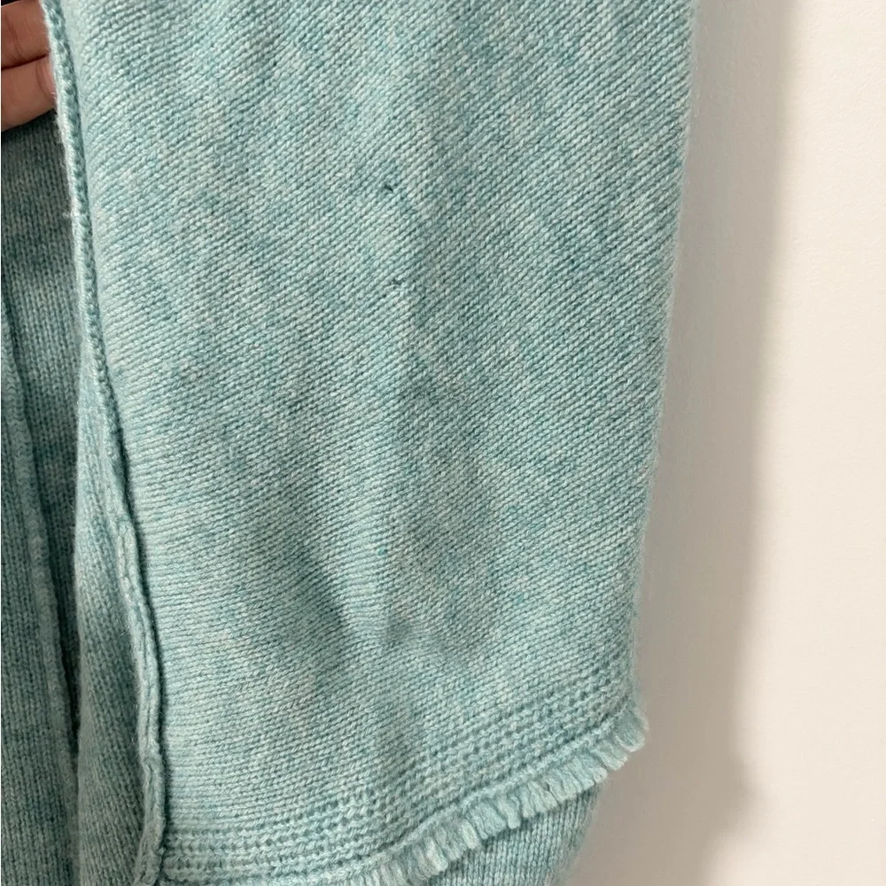 V-Neck Relaxed Sweater in Seafoam Green - Picture 3 of 9